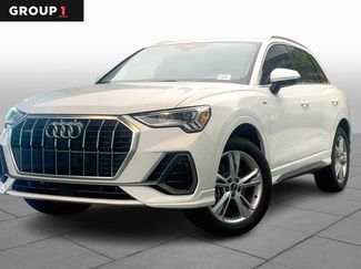 Certified 2024 Audi Q3 2.0T Premium Plus video 1