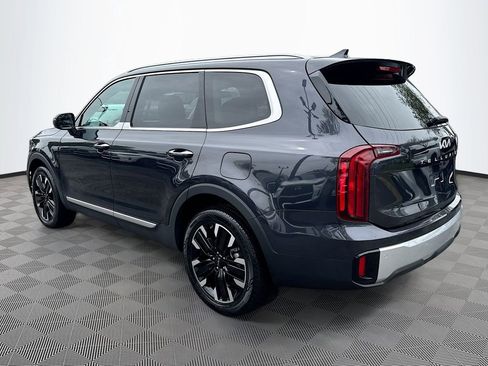 Used 2025 Kia Telluride S FWD image 8