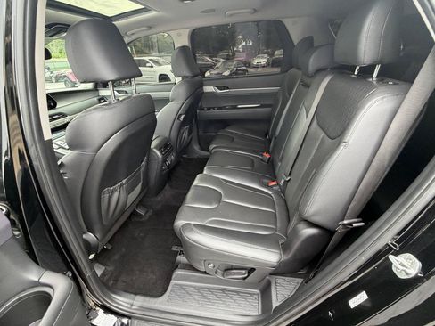 Used 2022 Hyundai Palisade SEL w/ 8P Bench Seat Package FWD image 31
