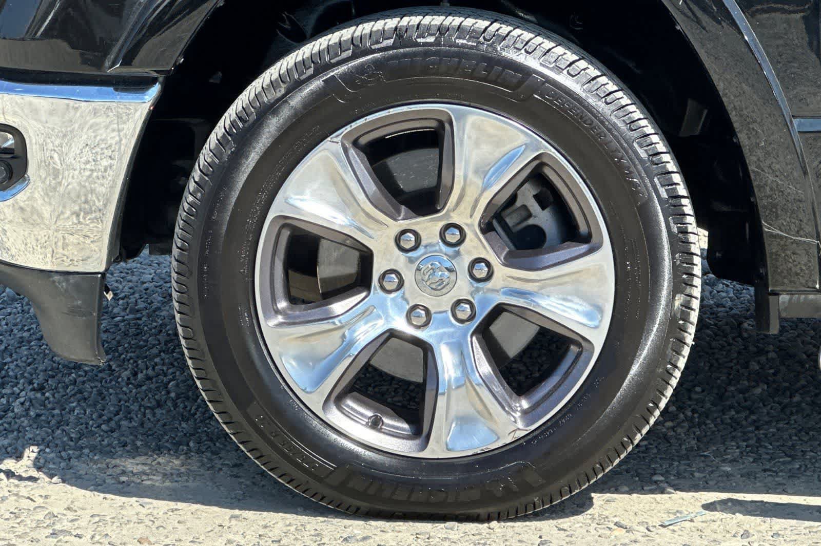 Used 2020 RAM 1500 Laramie AWD/4WD image 36