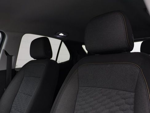 Used 2019 Chevrolet Equinox LT image 12