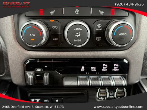 Used 2019 RAM 1500 Big Horn AWD/4WD image 29