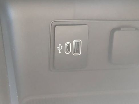 New 2026 Ford Explorer Active image 13