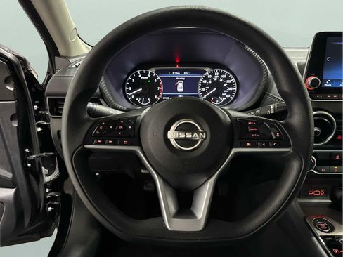 Used 2024 Nissan Sentra SV image 13