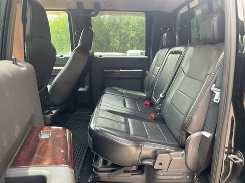Used 2010 Ford F250 Lariat AWD/4WD image 14