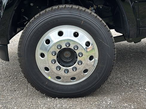 New 2026 RAM 5500 4x4 Crew Cab w/ Laramie Trim Package image 23