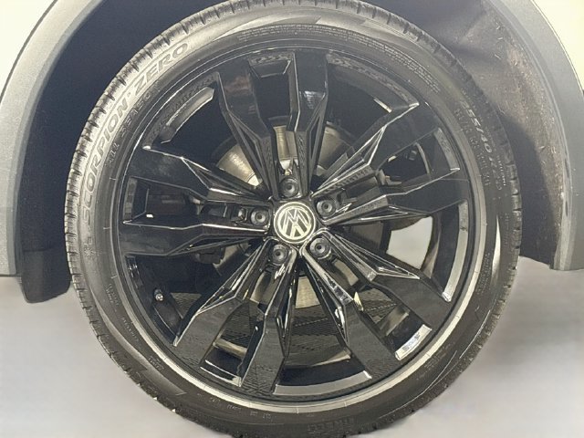 Used 2021 Volkswagen Tiguan SE R-Line w/ 3rd Row Seat Package AWD/4WD image 30