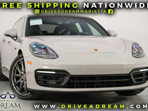 Used 2021 Porsche Panamera 4S w/ Premium Package image 2