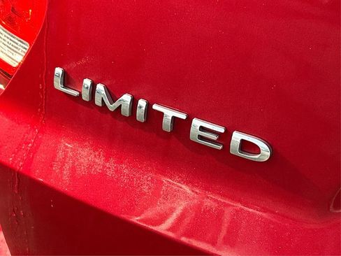 Used 2016 Ford Explorer Limited image 16