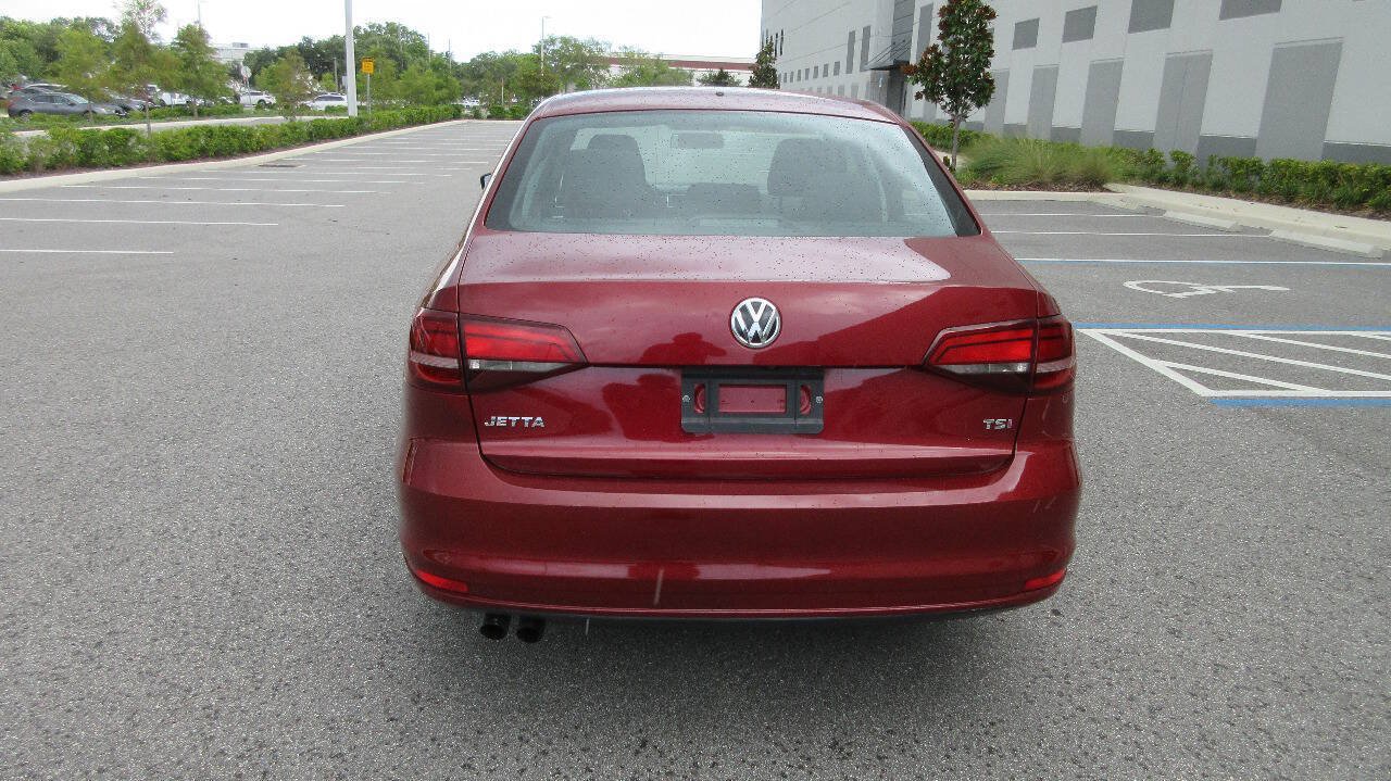 Used 2018 Volkswagen Jetta S FWD image 4
