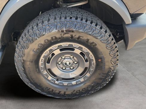 Certified 2025 Ford Bronco Outer Banks w/ Sasquatch Package AWD/4WD image 49