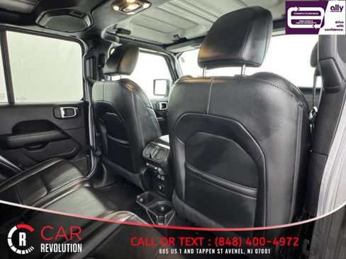 Used 2020 Jeep Gladiator Overland image 55