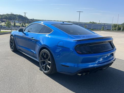 Used 2019 Ford Mustang GT Premium w/ Performance Package - Level 2 RWD image 10