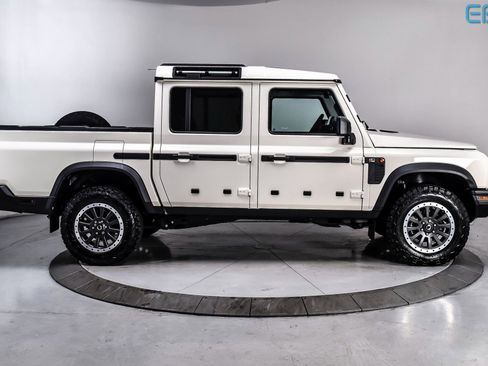 Used 2025 INEOS Grenadier Fieldmaster Edition image 7