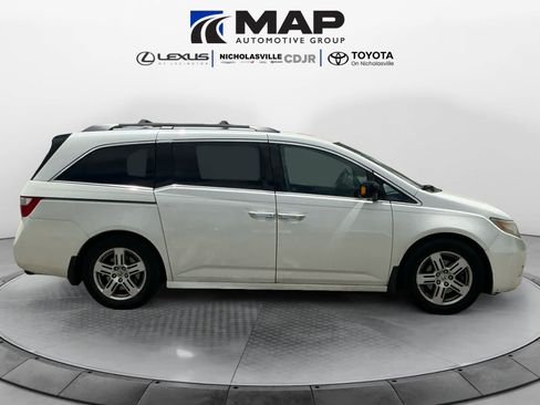 Used 2012 Honda Odyssey Touring Elite image 6