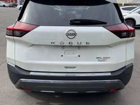 Certified 2023 Nissan Rogue SL w/ SL Premium Package AWD/4WD image 4