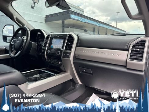 Used 2018 Ford F350 Lariat w/ Lariat Ultimate Package AWD/4WD image 15