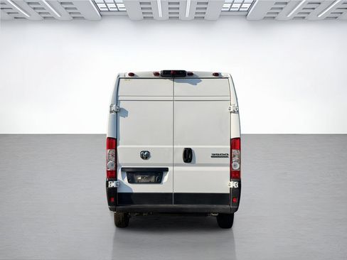Used 2025 RAM ProMaster 3500 w/ Convenience Group FWD image 4