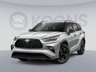 Used 2024 Toyota Highlander XLE