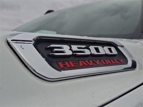 Used 2023 RAM 3500 Tradesman w/ Chrome Appearance Group image 30