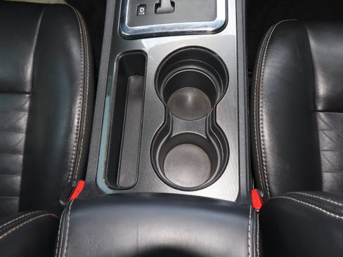 Used 2009 Dodge Challenger R/T RWD image 21