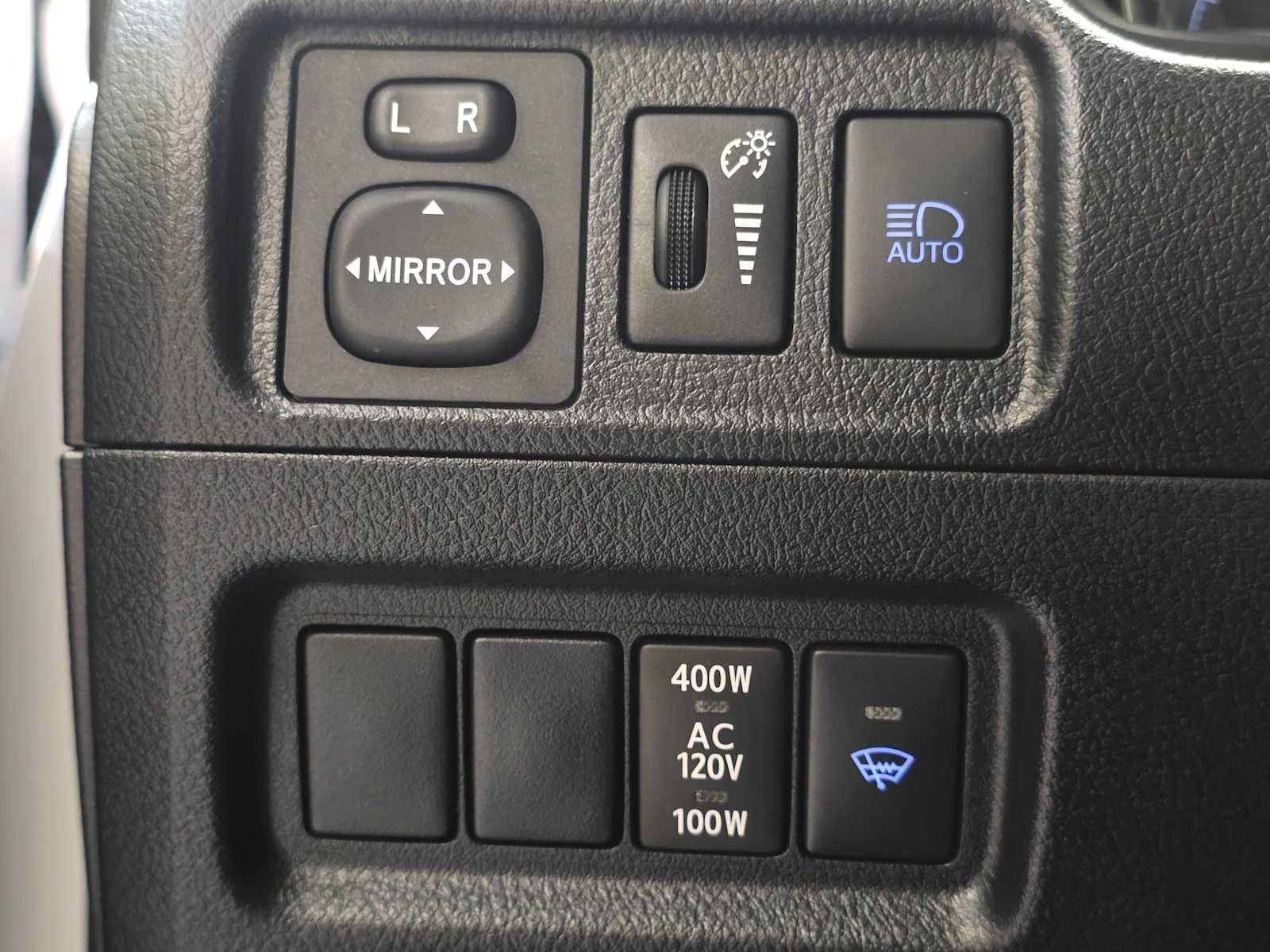 Certified 2024 Toyota 4Runner TRD Off-Road Premium w/ Moonroof Package AWD/4WD image 19
