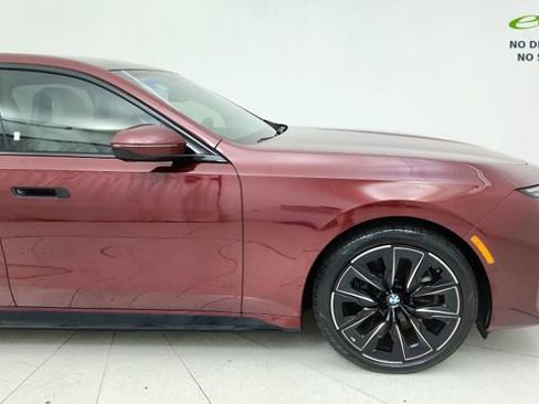 Used 2024 BMW i7 eDrive50 w/ M Sport Package RWD image 7