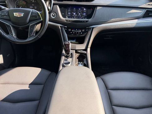 Used 2023 Cadillac XT5 Luxury AWD/4WD image 19