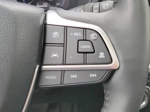 Used 2026 Toyota Grand Highlander AWD image 18
