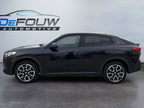 Used 2026 BMW X2 xDrive28i AWD/4WD image 6