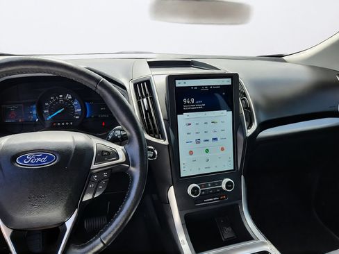Used 2024 Ford Edge SEL AWD/4WD image 19