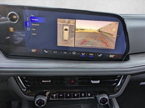 New 2026 Chevrolet Suburban Z71 w/ Z71 Off-Road Package image 13