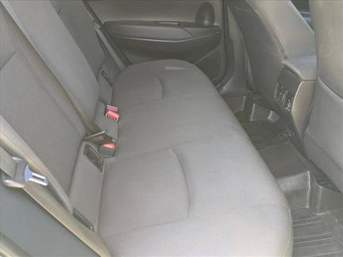 Used 2023 Toyota Corolla Cross LE FWD image 19