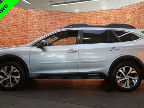 Used 2020 Subaru Outback Limited image 4