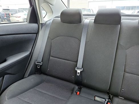 Used 2020 Kia Forte LXS FWD image 13