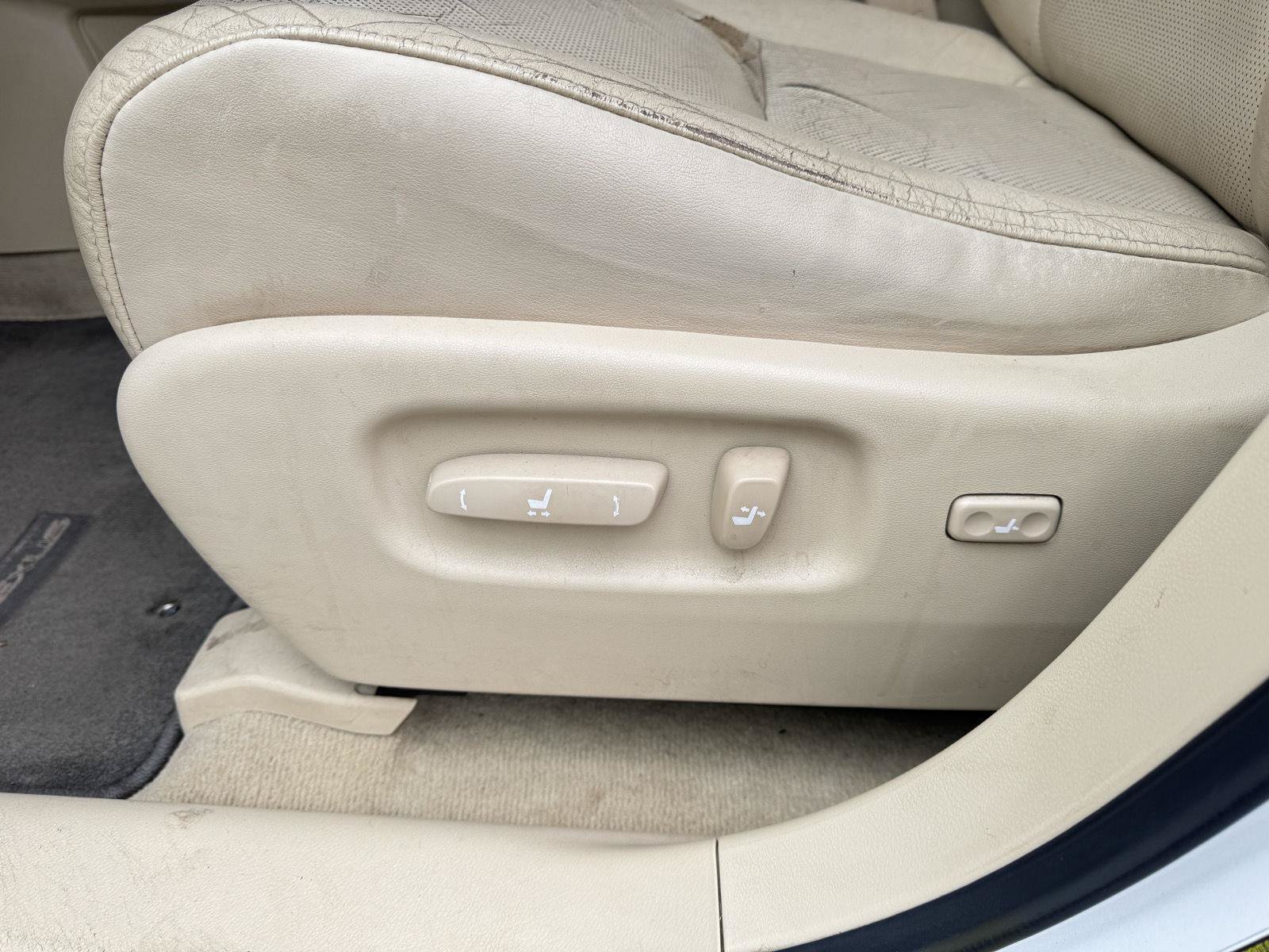 Used 2011 Lexus RX 350 AWD w/ Premium Pkg image 10