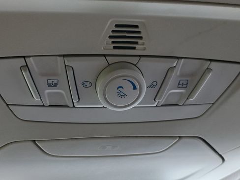 Used 2013 Ford Escape Titanium w/ Parking Technology Pkg FWD image 16