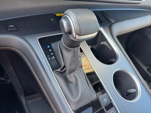 Certified 2024 Toyota Sienna XLE Woodland Edition AWD/4WD image 25