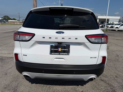 Used 2020 Ford Escape SE AWD/4WD image 9