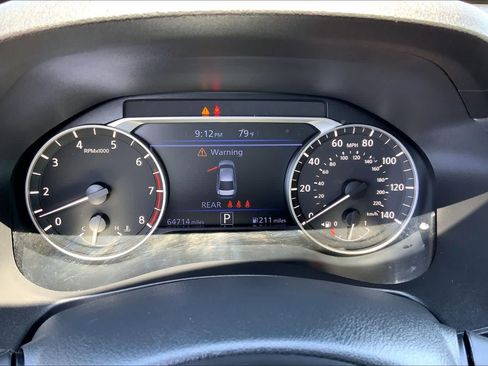 Used 2024 Nissan Altima 2.5 SV FWD image 21