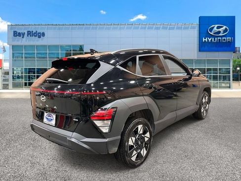 Used 2025 Hyundai Kona SEL AWD/4WD image 4