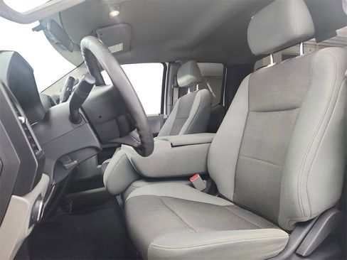 Used 2018 Ford F150 XL w/ Equipment Group 101A Mid image 11