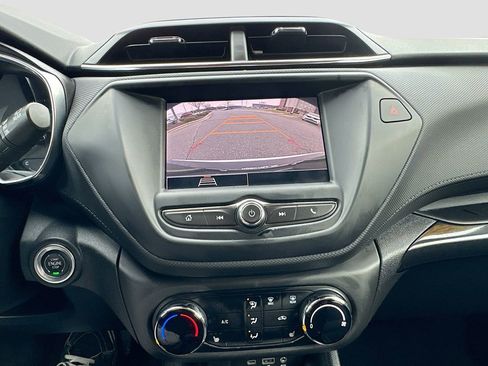 Used 2022 Chevrolet TrailBlazer LT image 14