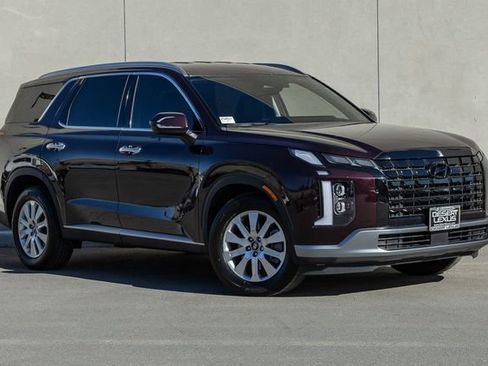 Used 2024 Hyundai Palisade SEL FWD image 16