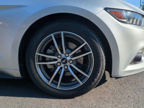 Used 2017 Ford Mustang Premium image 11