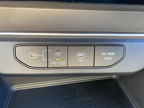 New 2026 Kia Carnival image 25