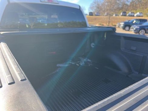 Used 2014 Ford F150 XLT image 22
