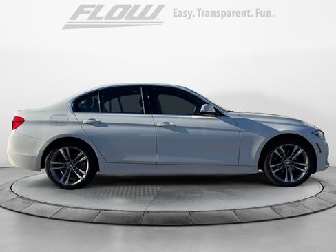 Used 2017 BMW 330i xDrive Sedan image 8