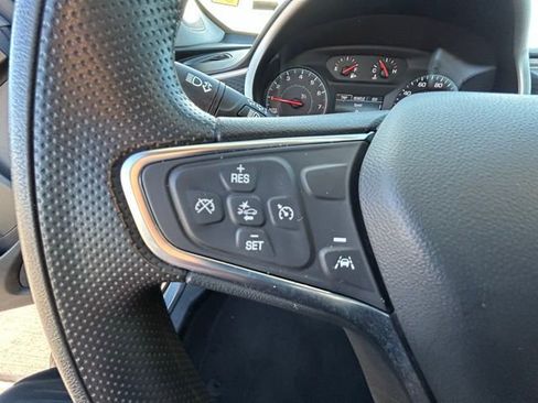 Used 2024 Chevrolet Malibu LT FWD image 25