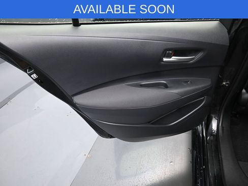 Used 2021 Toyota Corolla LE FWD image 26